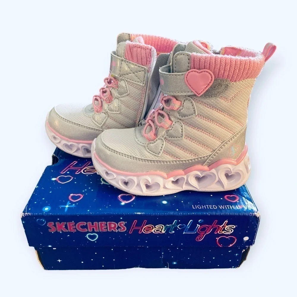 Skechers Toddler Girls Heart Chaser Gray Light Up Winter Boots Shoes Size 6T